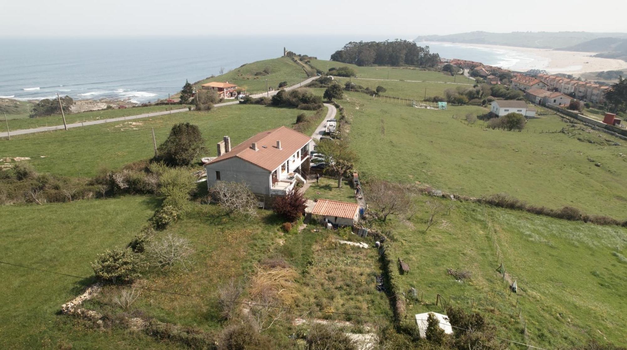 Surf House Sanvi Bed & Breakfast Сан Висенте де ла Баркера Екстериор снимка